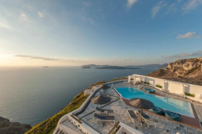 Caldera's Dolphin Suites